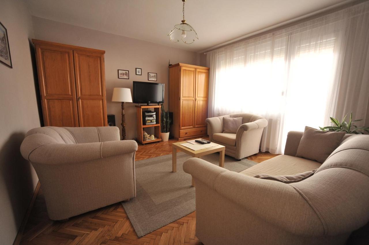 Apartman Rada Pirot Exterior foto